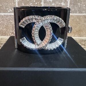 Chanel Crystal Clasp Cuff- STATEMENT PIECE 💯